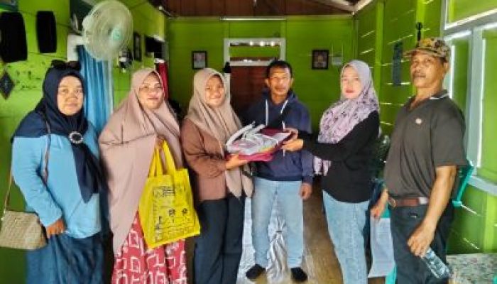 Bantuan KIT Disalurkan di 24 Kecamatan, Ribuan Orang Tua Murid Apresiasi Bupati, Wabup Dan Kadisdikbud Banggai