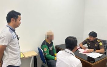 Kasus KDRT Dinyatakan Lengkap P21, Polres Banggai Serahkan Tersangka ke Kejaksaan