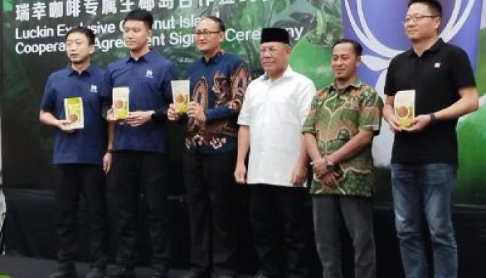 Ketua DPRD Bangkep Hadiri Penandatanganan MoU Pemda dengan PT Free Now Food Indonesia dan Luckin Coffee