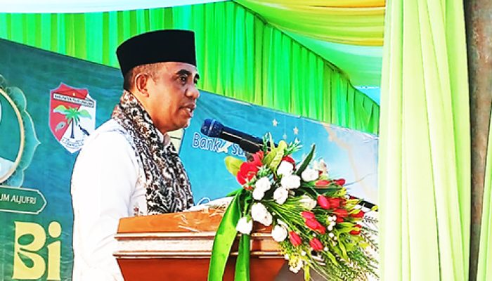 Pencerahan Gubernur Sulteng Pada Haul Guru Tua ke 57 Yang Dirangkaikan Halal Bi Halal Masyarakat di Kabupaten Tojo Una Una