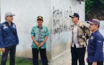 Wakil Bupati Bangkep Serfi Kambey, Tinjau Langsung Tempat Pelelangan Ikan dan Pelabuhan di Liang