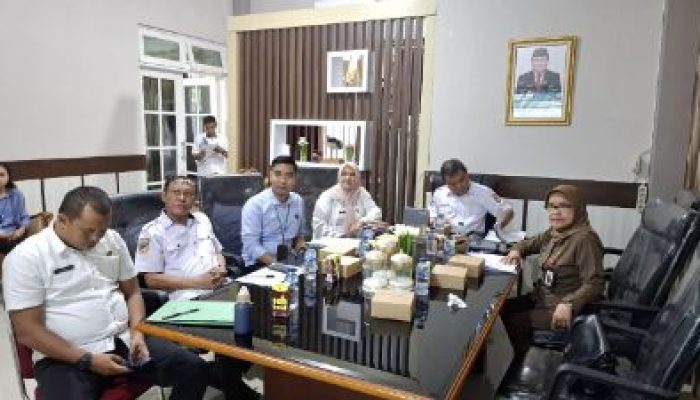 Pj. Sekda Banggai, Ikuti Asistensi dan Monev Penganggaran APBD Untuk UJC Secara Virtual