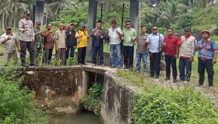 Bupati Bangkep Rusli Moidady, Tinjau Lokasi Persawahan dan Bendungan di Desa Tatakalay