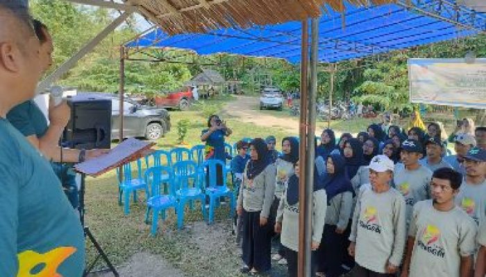 Kadispar Banggai, Kukuhkan Pokdarwis Permandian Anteleng di Desa Pohi