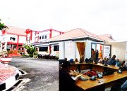 Terancam Penggusuran, Pengurus Asosiasi PKL Dan Pedagang Datangi Kantor DPRD Tojo Una Una