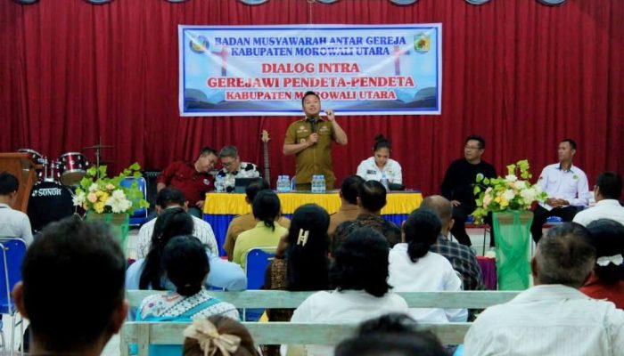 Bupati Morowali Utara dan Ketua TP PKK, Menjadi Narasumber Dialog Intra Gerejawi BAMAG