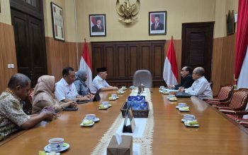 Bupati Bangkep Didampingi Kadis Perpus, Kaban Bappeda, dan Ketua Komisi III DPRD Lakukan Koordinasi di Perpusnas