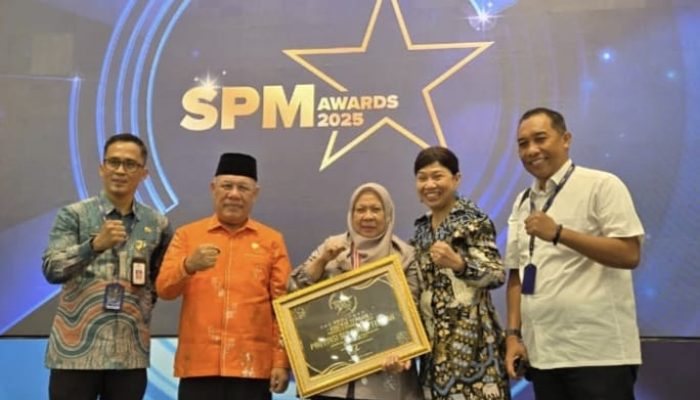 Wagub Sulteng Bersama Bupati Bangkep dan Kepala Bappeda, Hadiri SPM Awards Tahun 2025