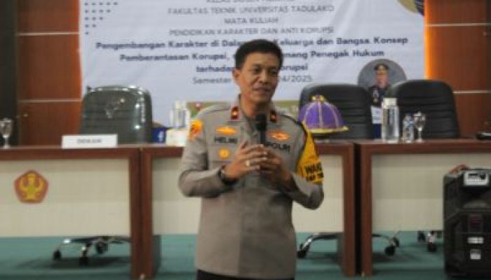 Wakapolda Sulteng Berbicara Pendidikan Karakter dan Anti Korupsi Dihadapan Mahasiswa Fakultas Teknik Untad