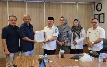 Bupati Bangkep Didampingi Kadis Perindustrian, Sekretaris Keuangan dan Ketua Komisi III DPRD, Laksanakan Audiensi di Kementerian Perdagangan RI