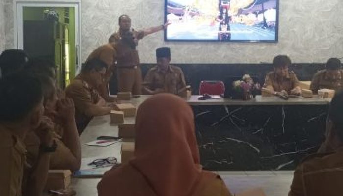 Rapat Koordinasi Awal Festival Teluk Lalong ke-8 Tahun 2025, Kecamatan Dilibatkan Aktif Wujudkan Festival Yang Inklusif dan Meriah