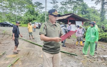 Warga Desa Kolo Atas Palang Akses Jalan Masuk PT CAS, Tuntut Janji Perusahaan Yang Terabaikan