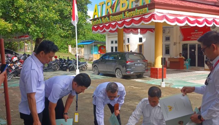 Kantah ATR/BPN Banggai Kepulauan Musnahkan Blangko Sertifikat Rusak, Perkuat Akuntabilitas dan Cegah Pemalsuan