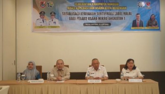 Wabup Banggai Buka Sosialisasi Sertifikasi Halal dan Informasi Gizi, Bagi Pelaku Usaha Mikro Angkatan I dan II Tahun 2025