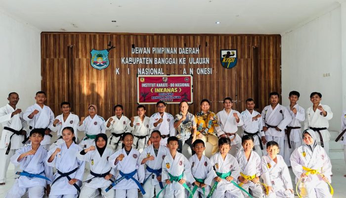 Resmi Dibuka, Dojo Karate INKANAS Ranting KNPI Bangkep Gelar Latihan Perdana di Gedung Graha Pemuda