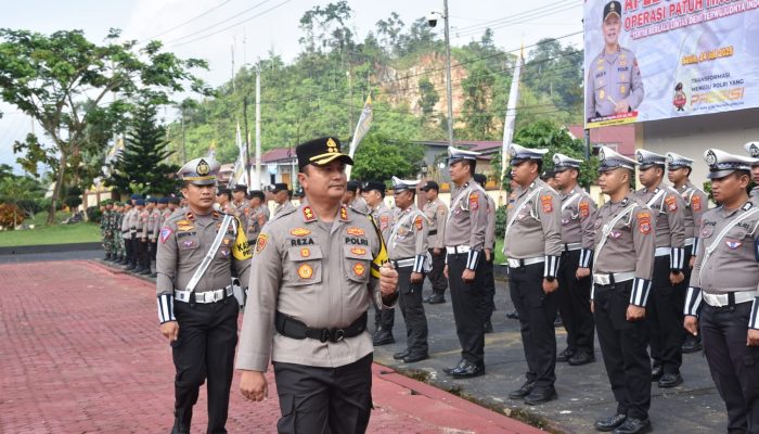 Kapolres Morut Pimpin Apel Operasi Patuh 2025, Masyarakat Diimbau Tertib Berlalu Lintas
