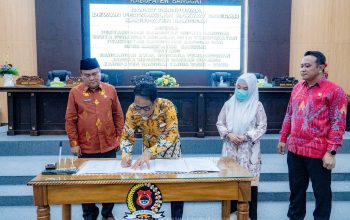 DPRD dan Pemkab Banggai, Tandatangani Nota Kesepakatan Rancangan Awal RPJMD 2025–2029