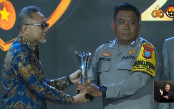 Bhabinkamtibmas Peraih Hoegeng Awards 2025, Akhirnya Kumpul Keluarga
