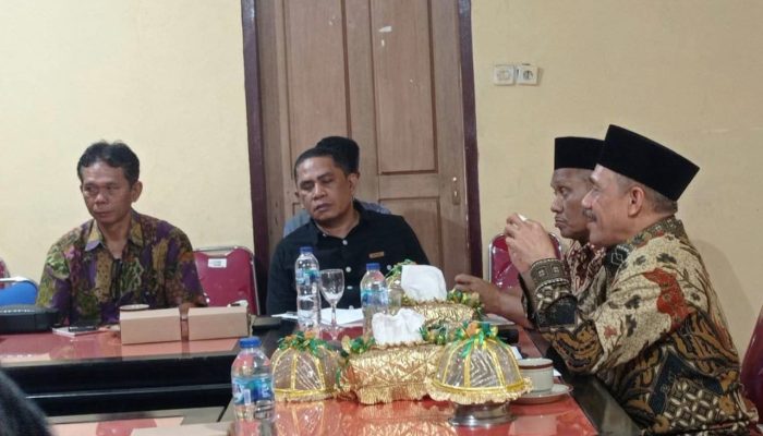 Pj Sekda Suripto Nurdin, Pimpin Rapat Pembentukan Panitia HUT RI ke-80 Kabupaten Banggai Kepulauan