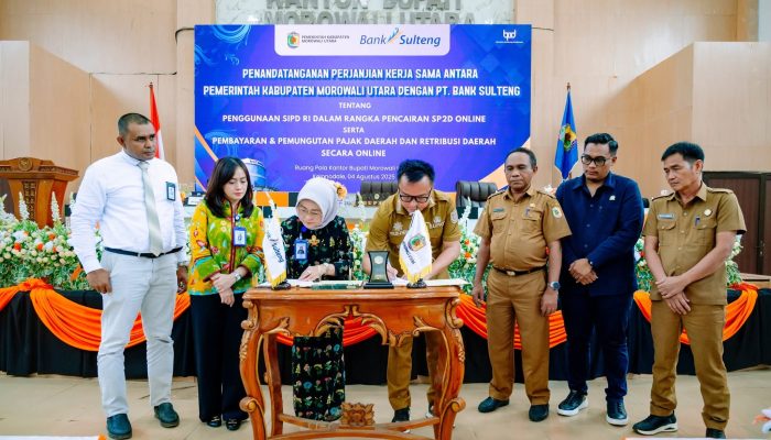 Memasuki Era Digitalisasi, Pemda Morut dan Bank Sulteng Tandatangani Perjanjian Kerjasama Pembayaran Secara Online