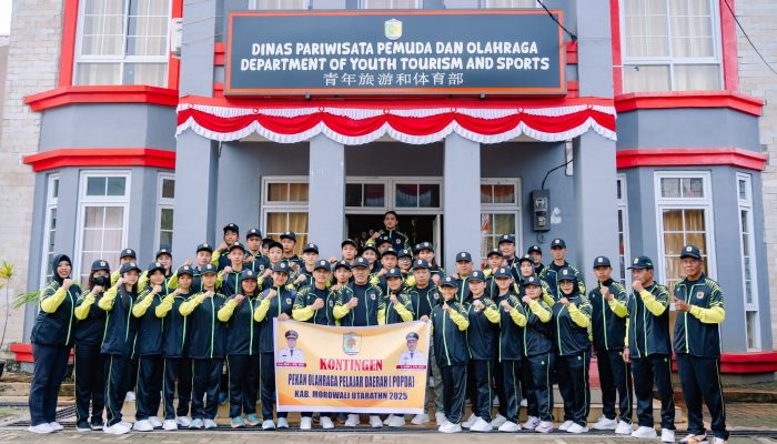 Wakil Bupati  Lepas Kontingen Morut, Untuk Mengikuti POPDA 2025 di Palu
