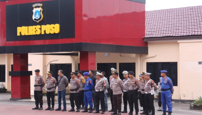 Ratusan Personel Polda Sulteng, Mengamankan Kunjungan Wapres di Kabupaten Poso
