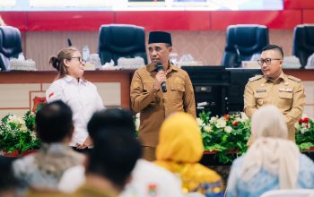 Gubernur Anwar Hafid, Buka Rapat Satgas PKA Sulteng di Kabupaten Banggai