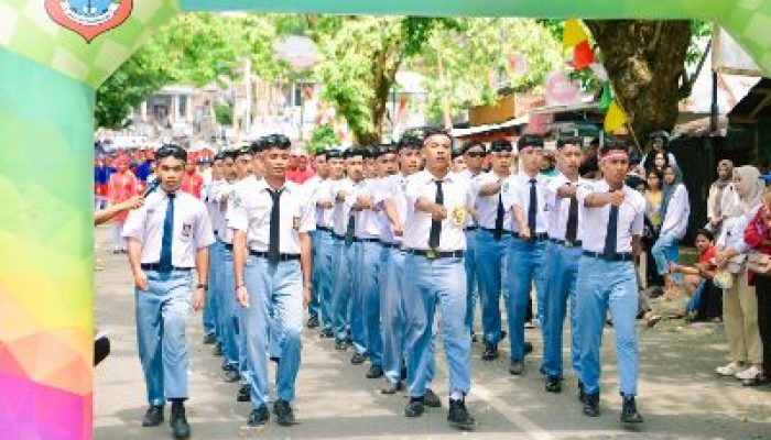 68 Regu SMP dan 57 Regu SMA, Ramaikan Hari Kedua Lomba Gerak Jalan Indah di Banggai