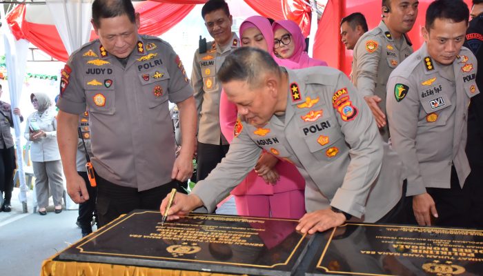 Kapolda Sulteng, Resmikan Gedung Rawat Inap VVIP Bhara Daksa Rumkit Bhayangkara Palu