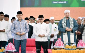 Bupati Banggai Hadiri Peringatan Maulid Nabi dan Haul Guru Tua ke-57 di Kecamatan Kintom