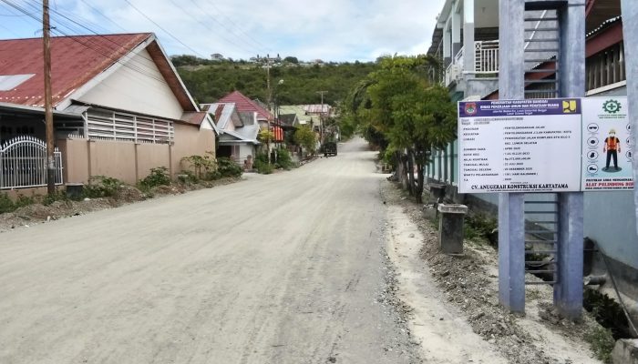 Pemkab Terus Tingkatkan Jalan Dalam Kota, Ruas Kompleks BTN Kilo Lima Mulai Dikerjakan