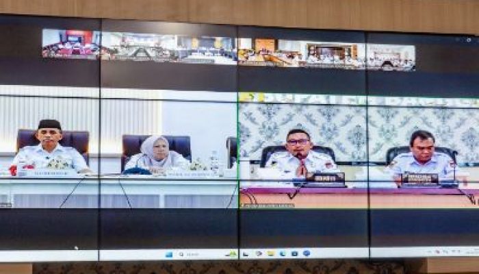 Bupati Banggai H. Amirudin, Hadiri Rakor TPID Yang Dipimpin Gubernur Sulteng