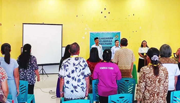 4 Point penekanan Kakankemenag Tojo Una-Una saat mengelar Gelar Pembinaan Keluarga Kristiani