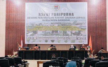 Ketua DPRD Banggai Pimpin Rapat Paripurna Penetapan RPJMD 2025–2029