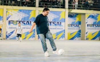 Ketua AFKAB Banggai, Buka Secara Resmi Tournament Futsal U-17 Piala Pahlawan 2025 di GOR Kilongan