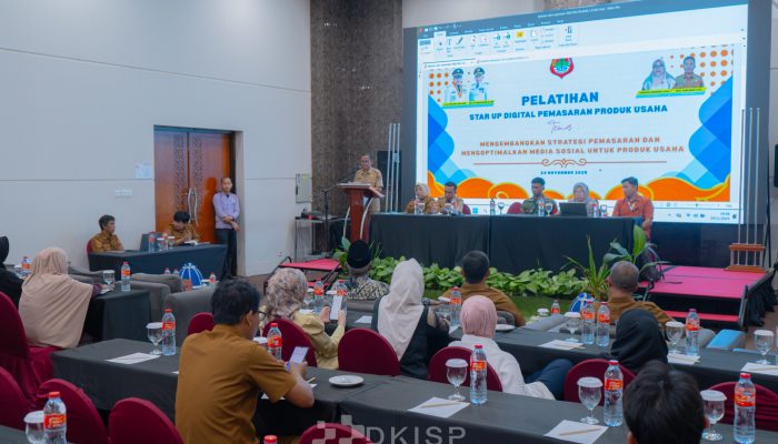 Dorong Kapasitas Pelaku UMKM, Pemerintah Kelurahan Kompo Gelar Pelatihan Startup Digital Pemasaran Produk Usaha