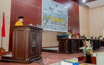 Sekda Ramli Tongko Sampaikan Pengantar Nota Keuangan Raperda APBD 2026 di Paripurna DPRD Banggai