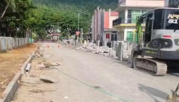 Begini Penjelasan PUPR Banggai Terhadap Progres Proyek Drainase Kompleks Masjid Agung Luwuk