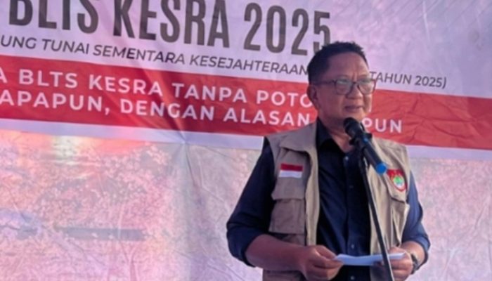 Kadis Sosial Banggai Resmikan Penyaluran Bantuan Langsung Tunai Sementara (BLTS) dan Kesejahteraan Masyarakat (Kesra) di Luwuk