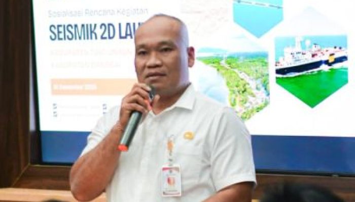 Mewakili Bupati, Kadis PUPR Banggai Buka Sosialisasi Survey Seismik 2D Laut di Luwuk