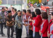 Kunjungi Sejumlah Gereja di Luwuk, Bupati Amirudin Sampaikan Pesan Natal