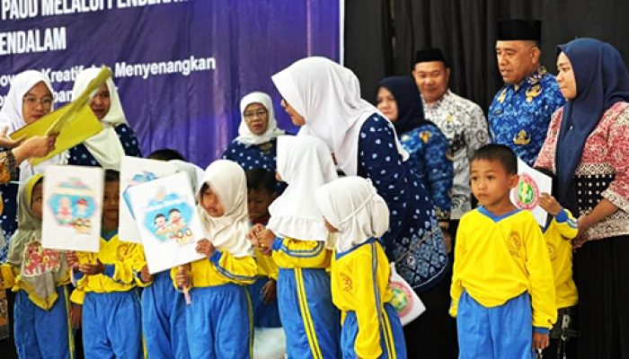 Workshop Akbar, Meningkatkan Kualitas Pendidik Paud Di Kabupaten Tojo Una-Una
