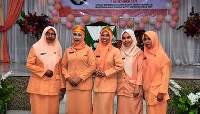 HUT ke-26 Dharma Wanita Persatuan, DWP Diskominfo Tojo Una-Una Teguhkan Peran Strategis Perempuan