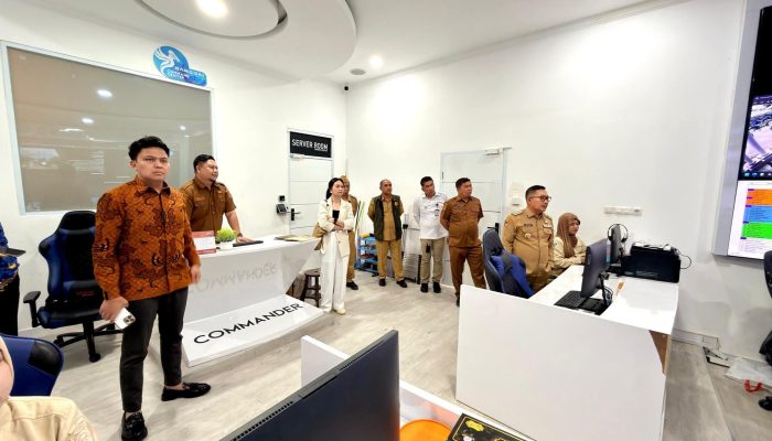 Kunjungi Banggai Command Center, Tenaga Ahli PCO RI Dorong Penguatan Sistem Layanan Digital Daerah