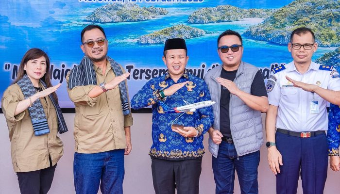 Bupati Morowali Utara Jadi Penumpang Perdana, Sriwijaya Air Resmi Buka Rute Morowali-Makassar