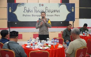 Suasana Penuh Kekeluargaan, Polres Banggai dan Wartawan Gelar Buka Puasa Bersama