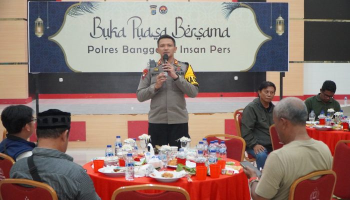 Suasana Penuh Kekeluargaan, Polres Banggai dan Wartawan Gelar Buka Puasa Bersama