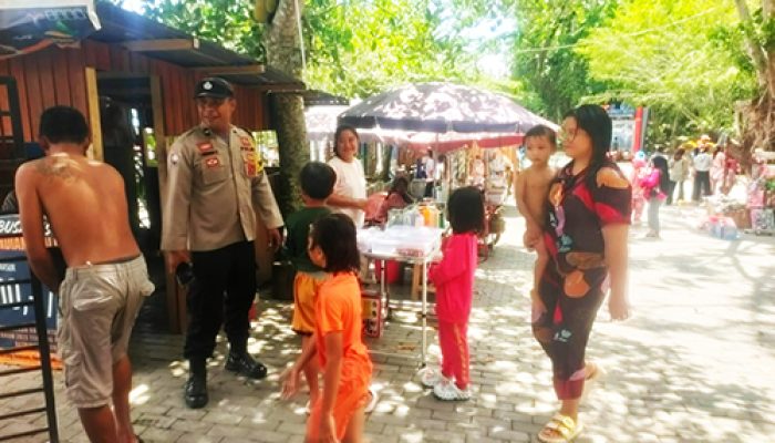 Pasca Lebaran, Kapolsek Ampana Kota Beri pelayanan Pengamanan Maksimal Objek Wisata dan Ketertiban Jalan Raya