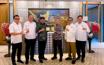 APKASI dan Bupati Morowali Utara Dorong Akselerasi 100 GW PLTS, Komitmen Kuat Wujudkan Kemandirian Energi Nasional