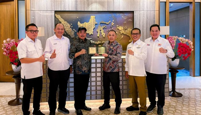 APKASI dan Bupati Morowali Utara Dorong Akselerasi 100 GW PLTS, Komitmen Kuat Wujudkan Kemandirian Energi Nasional